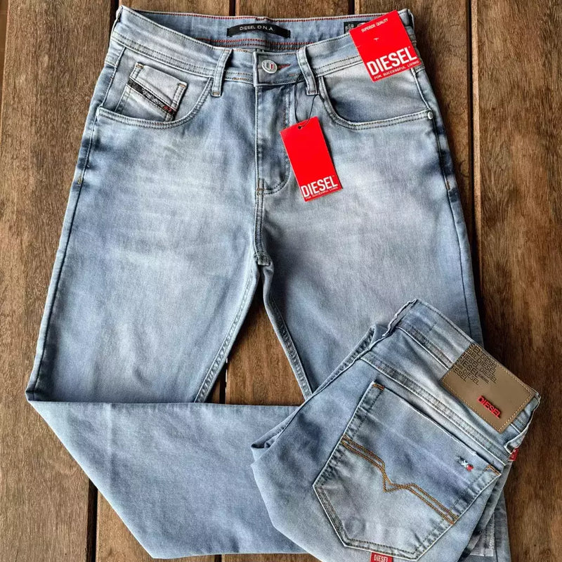 CALÇA JEANS PREMIUM DIESEL - AZUL CLARO ACINZENTADA